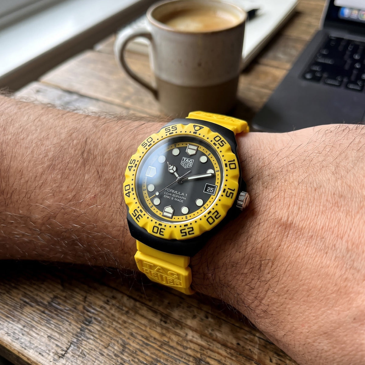Tag Heuer x Formula 1 Solagraph Yellow